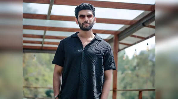 Contrasting Tamil and Malayalam industries