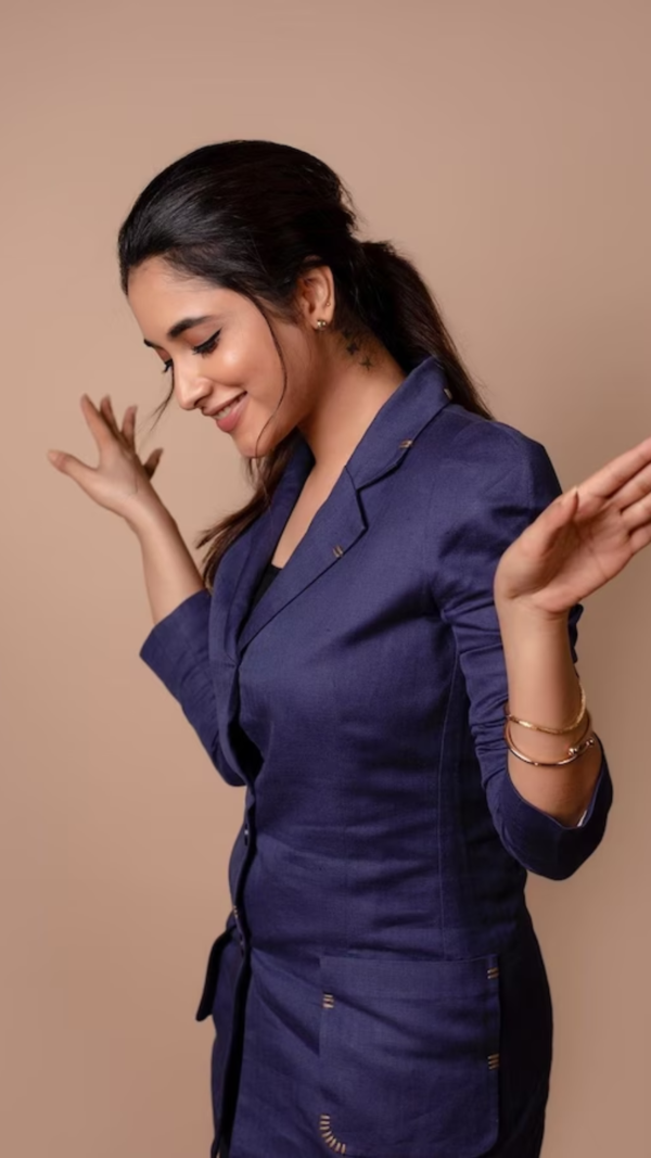 Priyanka Arul Mohan Stills