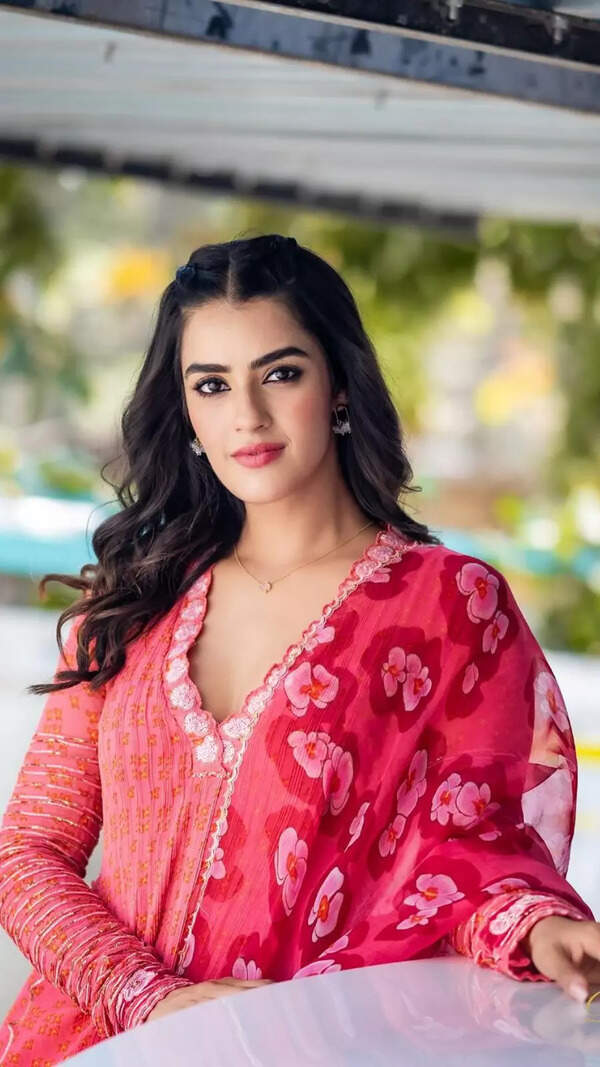 Kavya Thapar