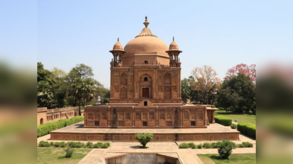 'Khusro Bagh' Mughal heritage garden