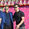 Tiger Shroff poses with Jeetendra at the wedding venue