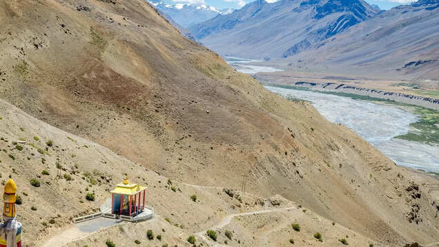 International Women's Day: 8 road trips India to hit with your all-women gang