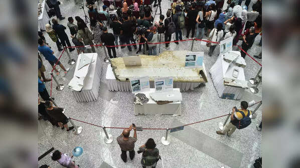 Wreckage MH370 displayed during event