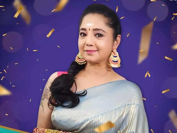 Aishwarya Bhaskaran Images