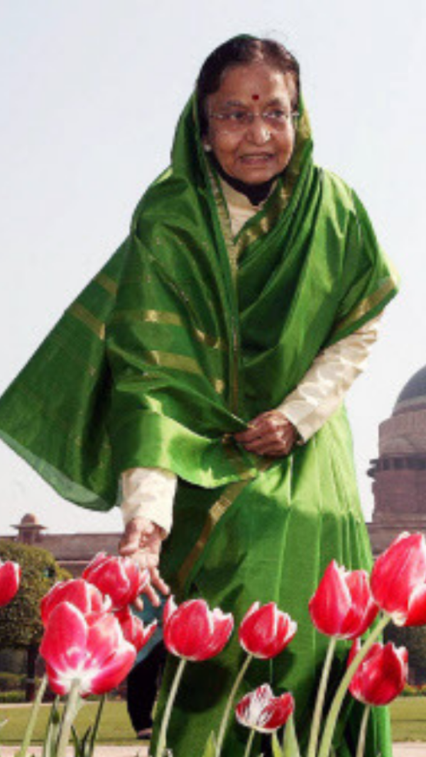 Pratibha Wallpapers
