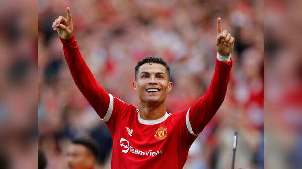 Cristiano Ronaldo (@Cristiano)