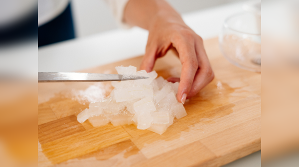 Chilled Aloe cubes in dip