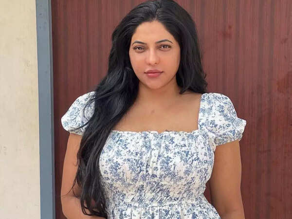 Reshma Pasupuleti Stills