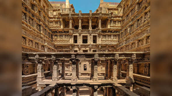 How to visit Rani Ki Vav?