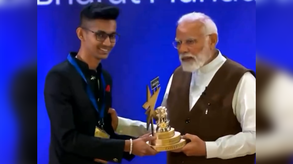 PM Modi's joke on content creators