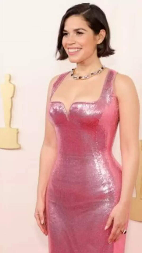 America Ferrera Photos