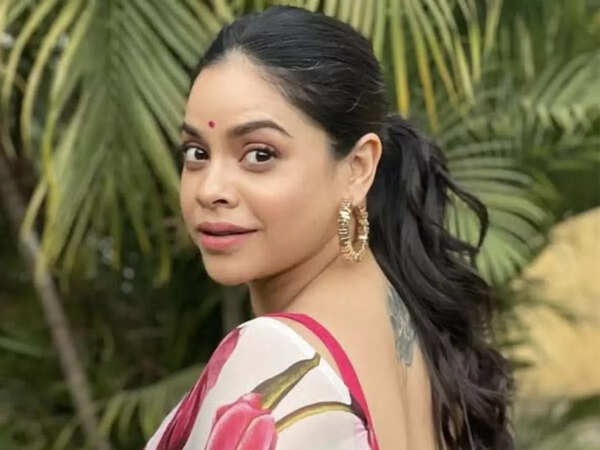 Sumona Chakravarti