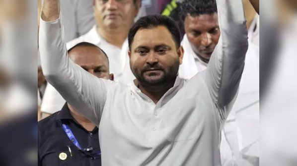 Not against Modi but hatred: Tejashwi