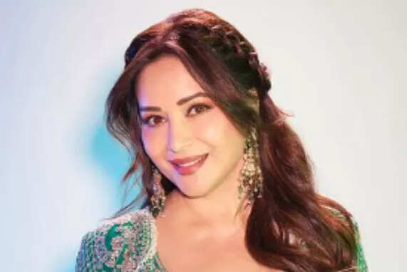 Madhuri Dixit's Peanut Corn Chaat is perfect for weight loss
