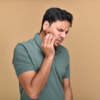 ​Use cold compress​