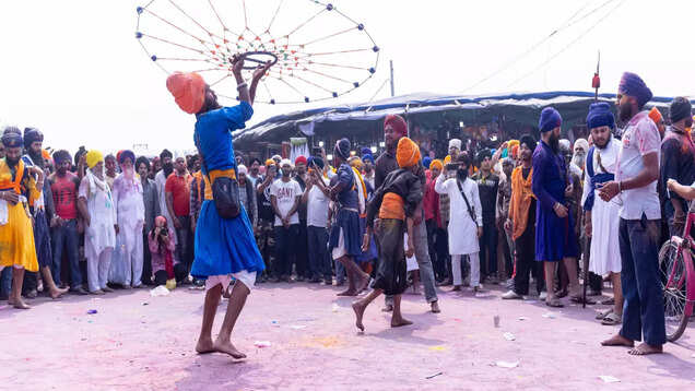 Hola Mohalla 2024: When is it happening and what is it all about