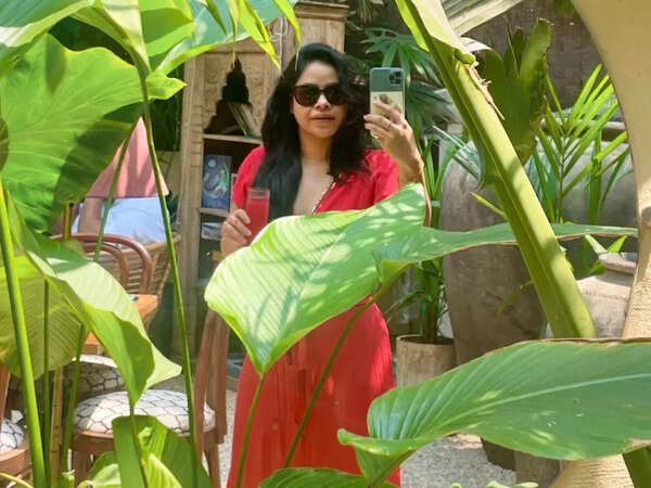 Sumona Chakravarti