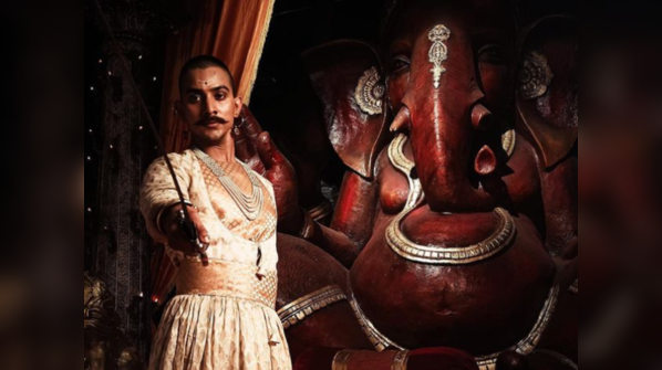 We used to shoot in 45 degrees wearing 20 kg armour for Kashibai Bajirao