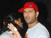 Yuvraj Singh battling 'Lung Tumour'