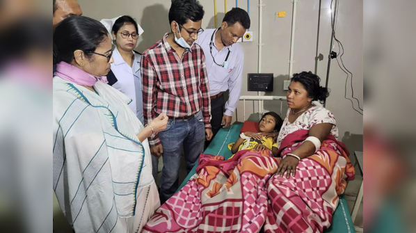 Mamata Banerjee pays visit to survivors