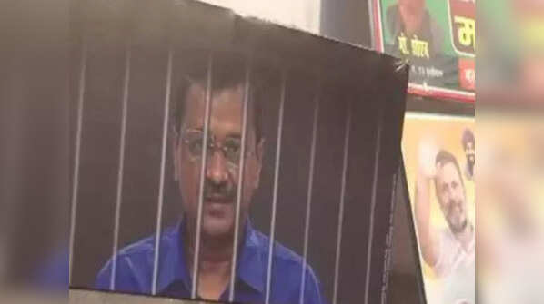 Arvind Kejriwal' s routine in Tihar jail