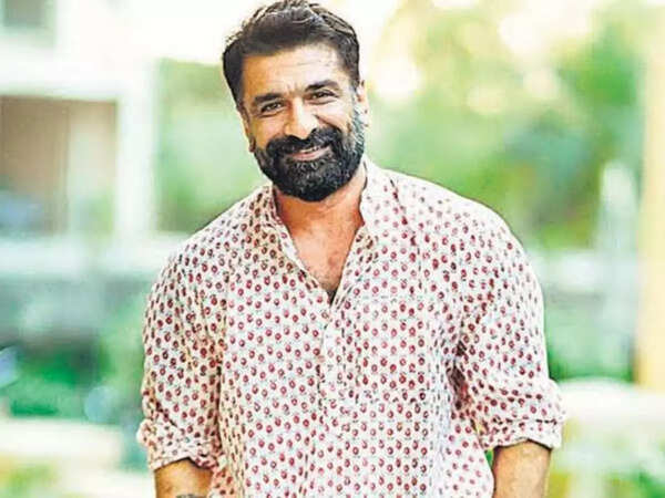 Eijaz Khan