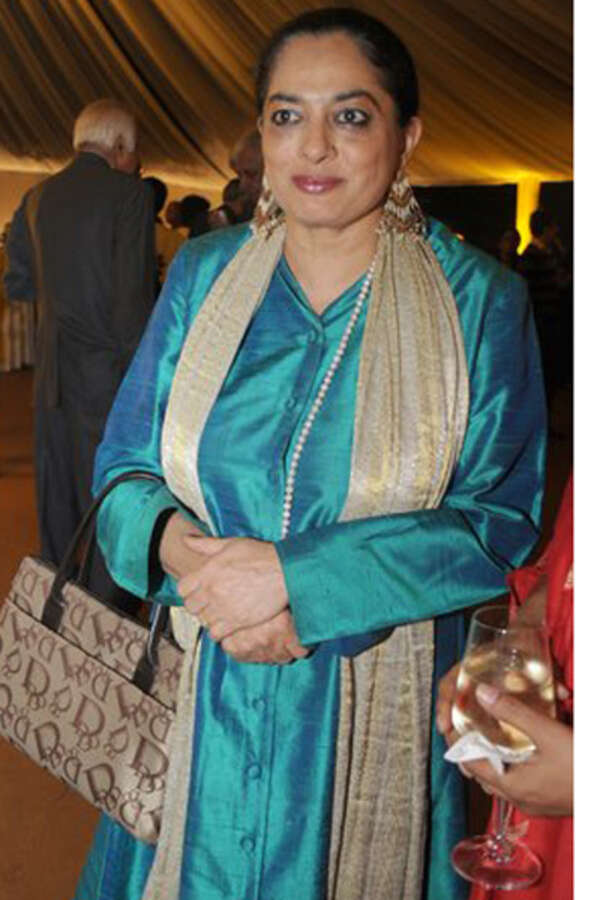 Sadia Photos