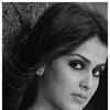Article image for: Genelia Deshmukh's <i class="tbold">gorgeous looks</i>