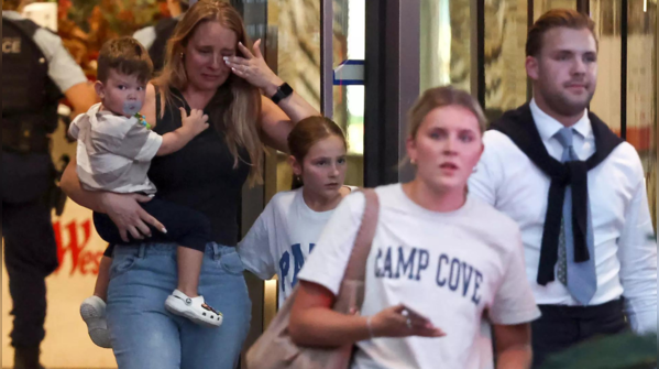 Shots heard amidst chaos at Mall