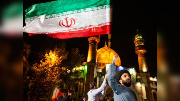 Iranian demonstrators chant anti-Israeli slogans