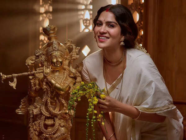 Swasika Vijay