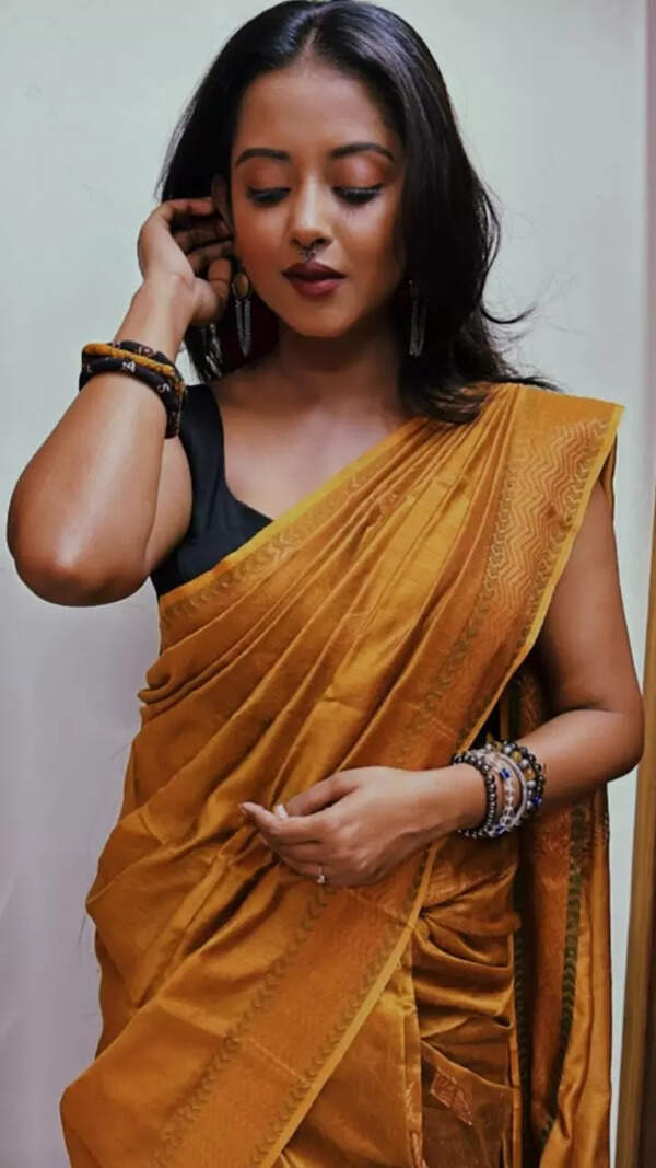 Shruti Das Images