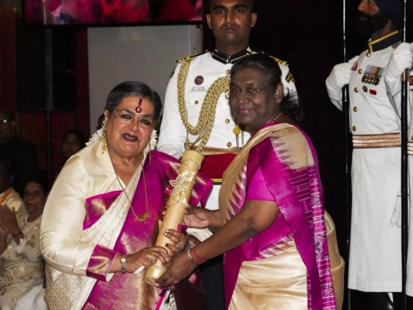 Usha Uthup Stills