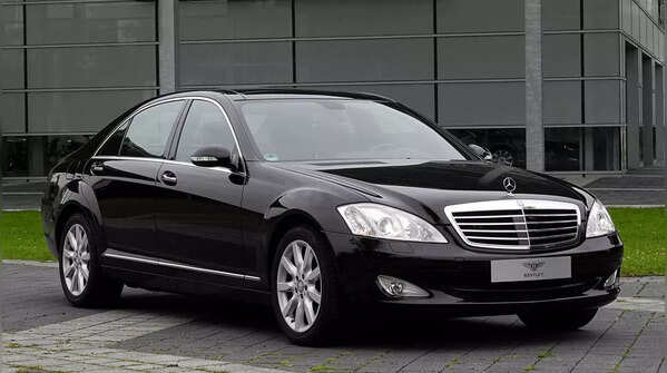 <strong>W221 Mercedes Benz S-Class</strong>