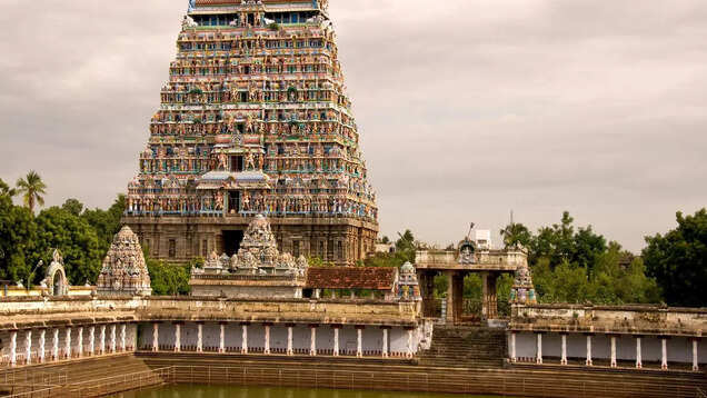 5 breathtaking temples to visit in India