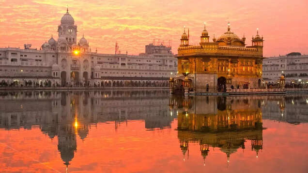 5 breathtaking temples to visit in India