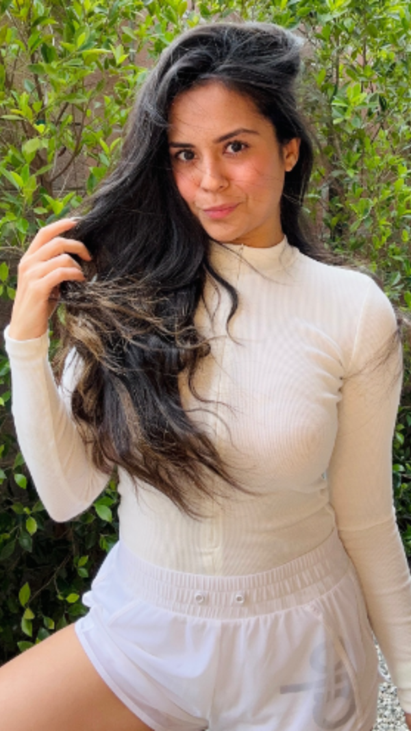 Sana Saeed Stills