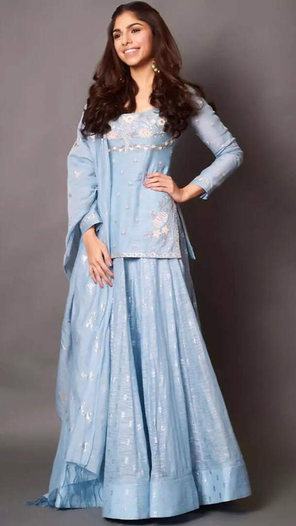 Sharmin Segal