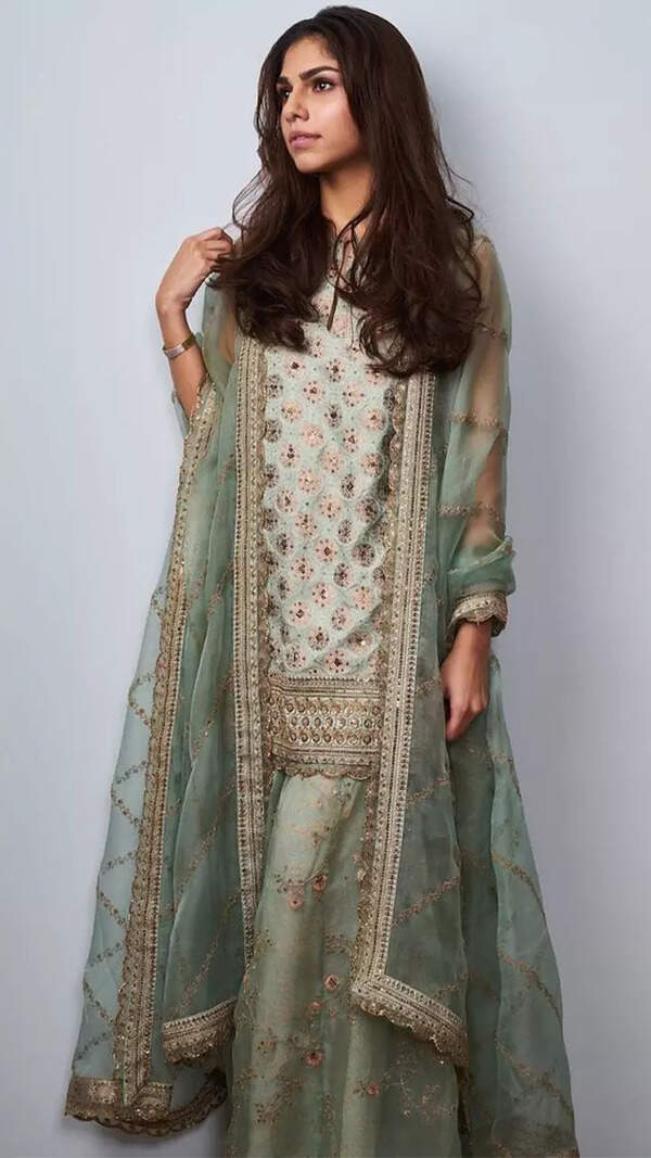 Sharmin Segal