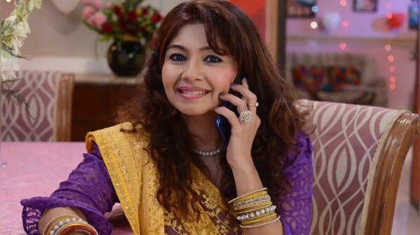 Monaz on audience accepting her as Roshan