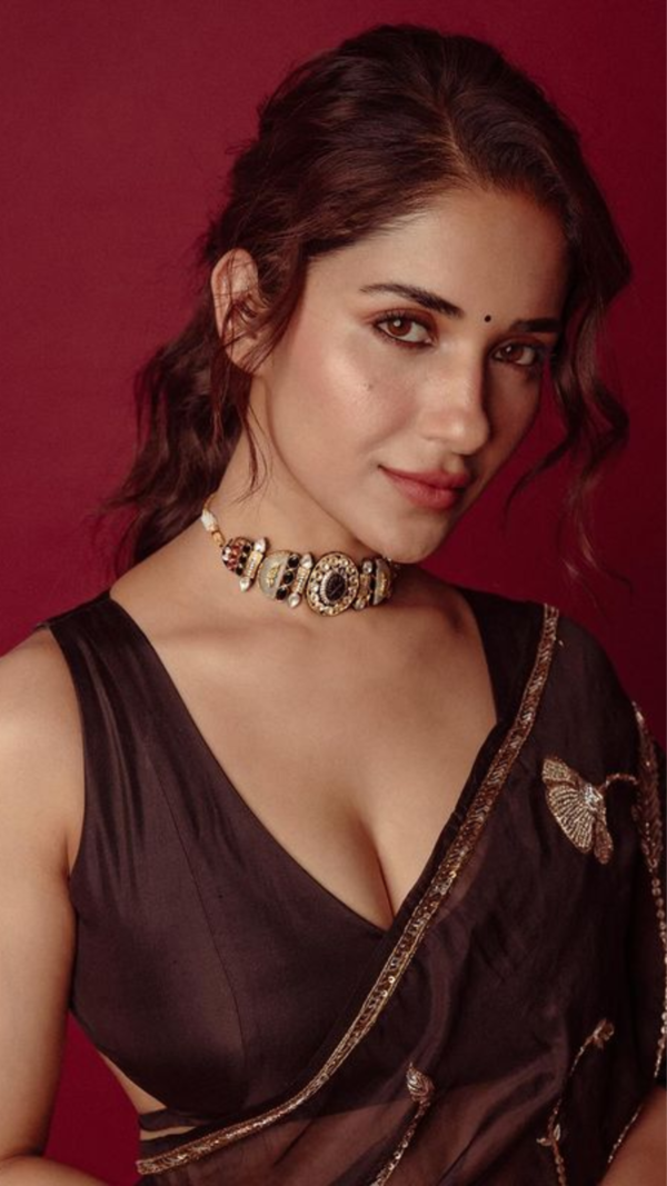 Ruhani Sharma Photos