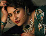 ​Sonakshi Sinha unveils captivating photos from her 'Heeramandi' look test​