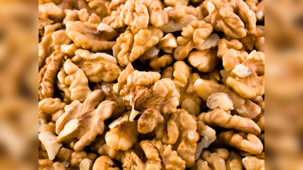 Eat a handful of walnuts