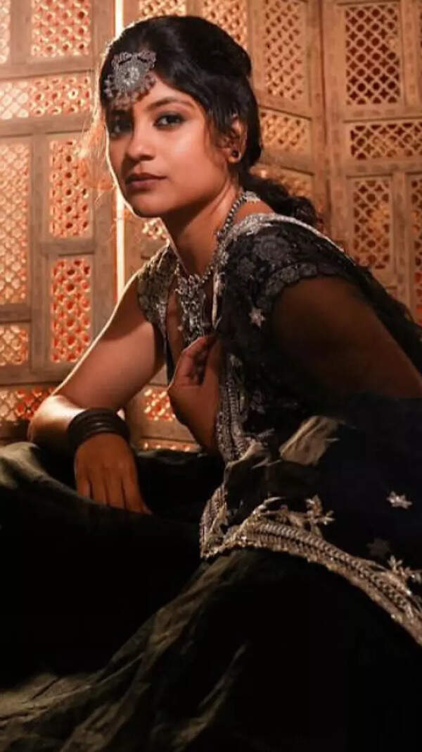 Aditi Balan Pictures