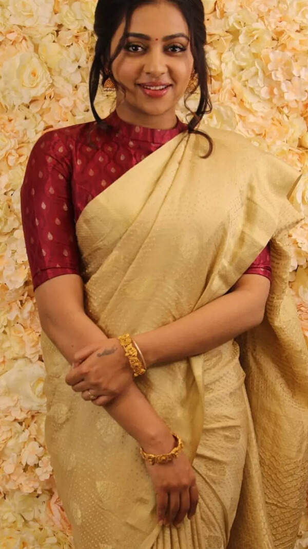 lakshmi menon Pictures