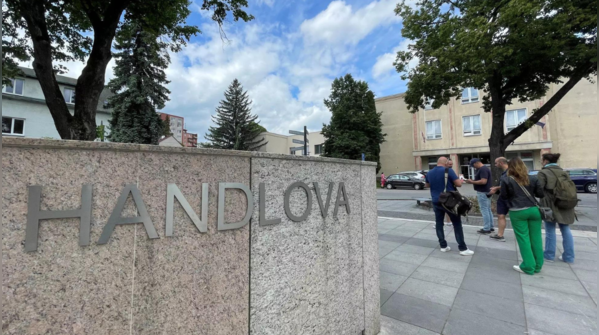 Gunshots outside cultural center in Handlova