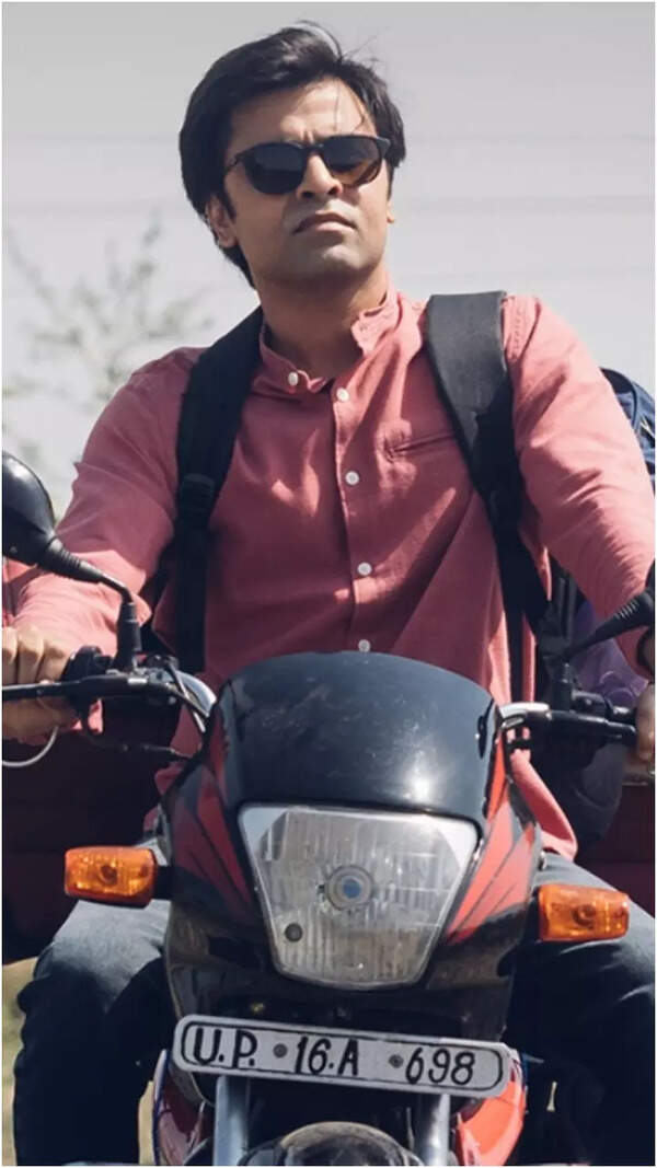 Jitendra Kumar Wallpapers