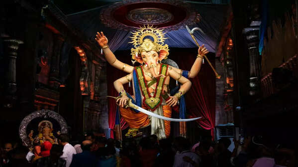 6 Lord Ganesha Mantras To Chant On Ekdanta Sankashti Chaturthi