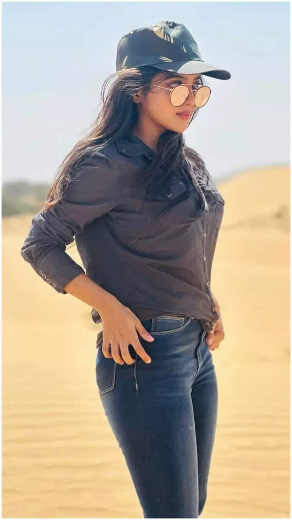 Khushi Dubey