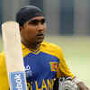 <i class="tbold">Mahela Jayawardene</i>